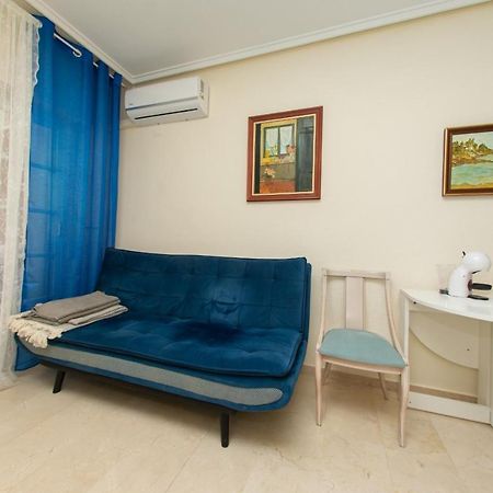 Студия На Белоснежном Пляже Los Locos Torrevieja Buitenkant foto