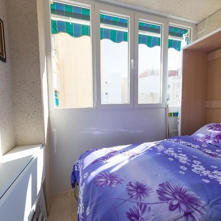 Студия На Белоснежном Пляже Los Locos Torrevieja Buitenkant foto
