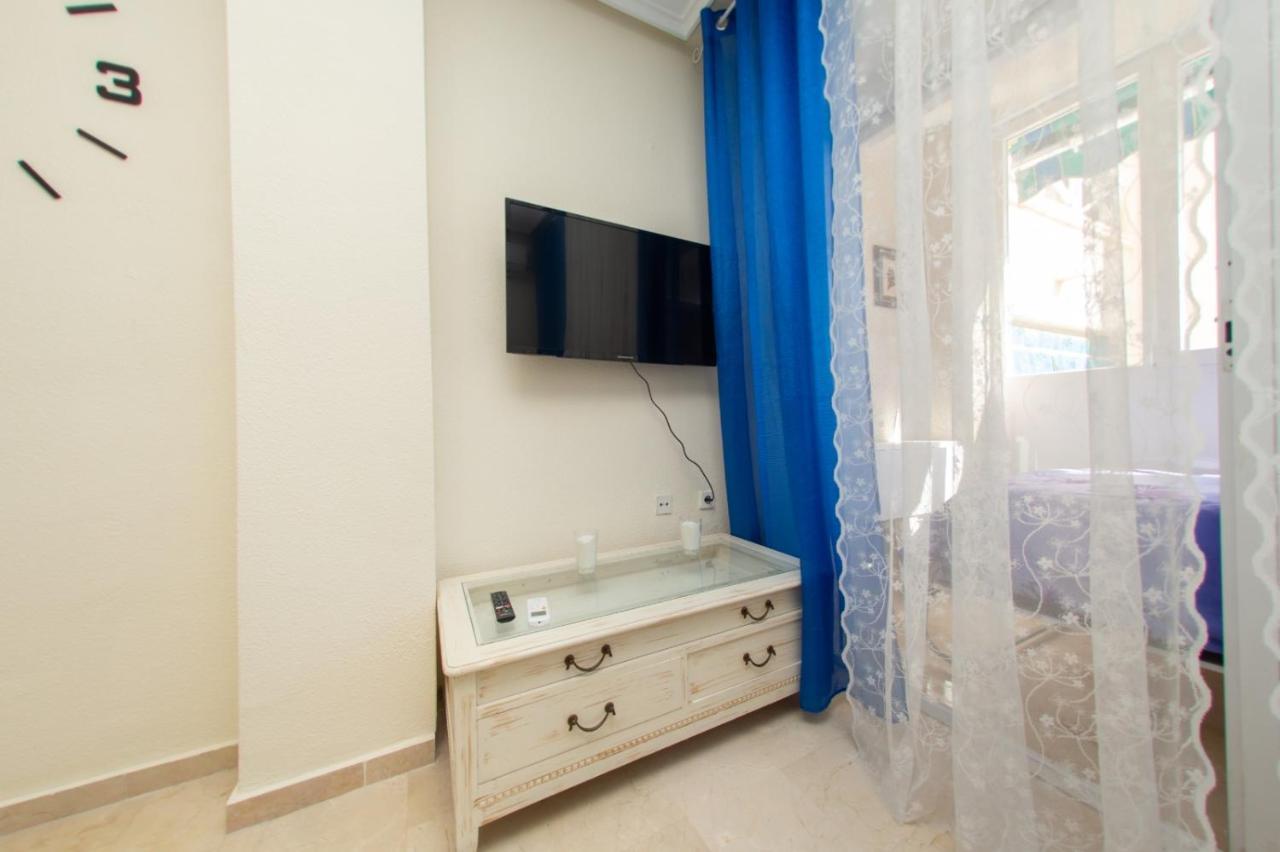 Студия На Белоснежном Пляже Los Locos Torrevieja Buitenkant foto